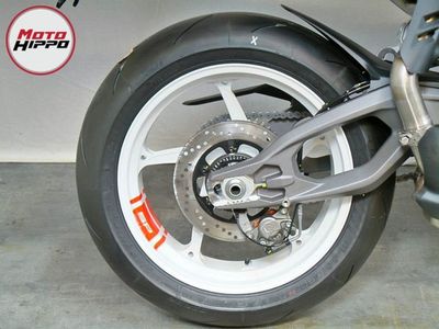 DUCATI HYPERMOTARD V2 SP  – foto 4