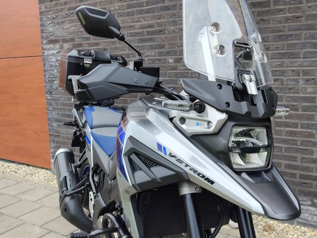 suzuki - v-strom-1050-xta