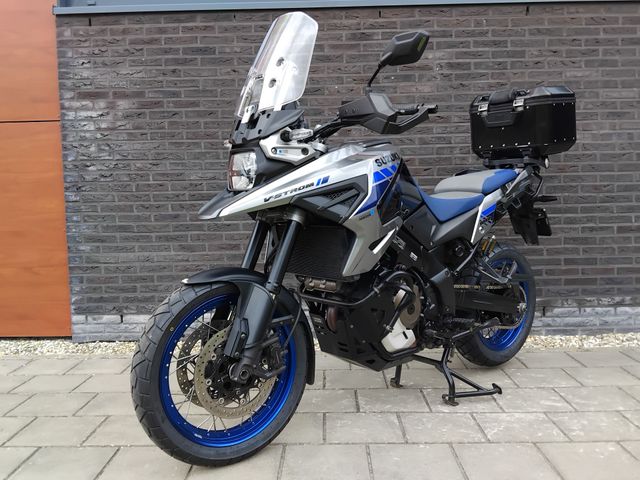 suzuki - v-strom-1050-xta