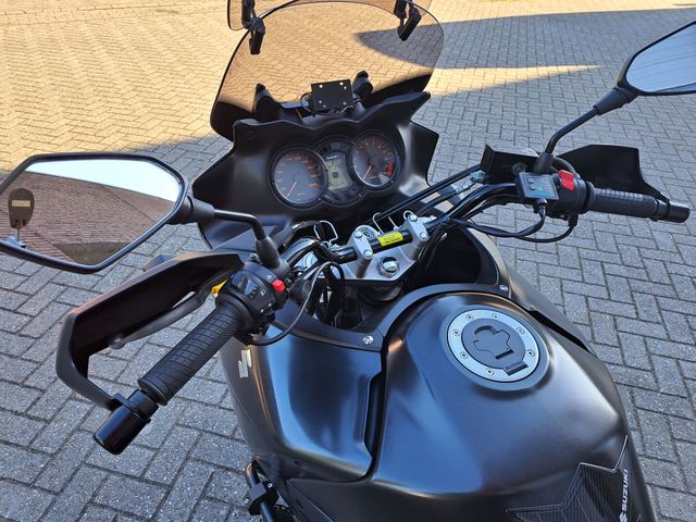 suzuki - v-strom-dl-650-abs