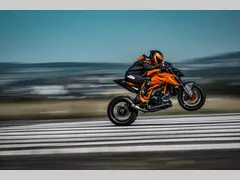 KTM 1390 Super Duke R EVO 2026 nieuw – foto 13 van 17