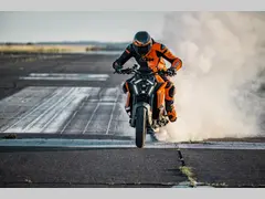 KTM 1390 Super Duke R EVO 2026 nieuw – foto 17 van 17