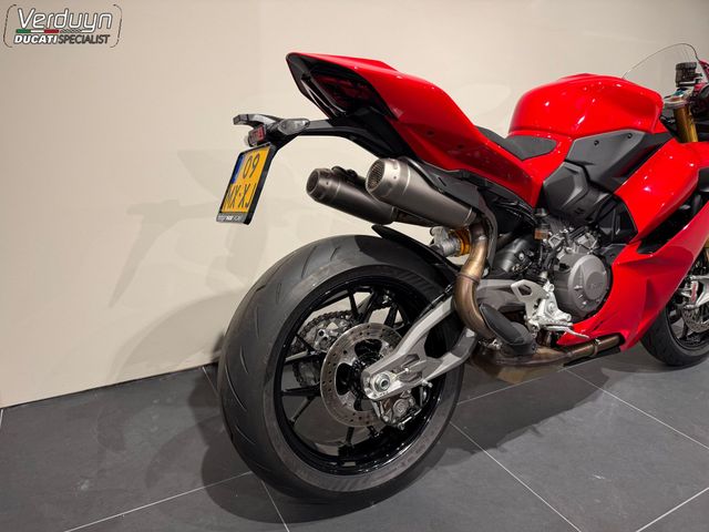ducati - panigale-v2-s