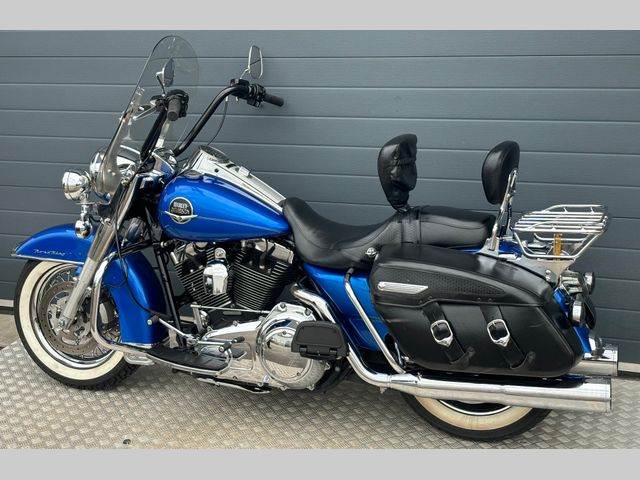 harley-davidson - road-king-classic-flhrci