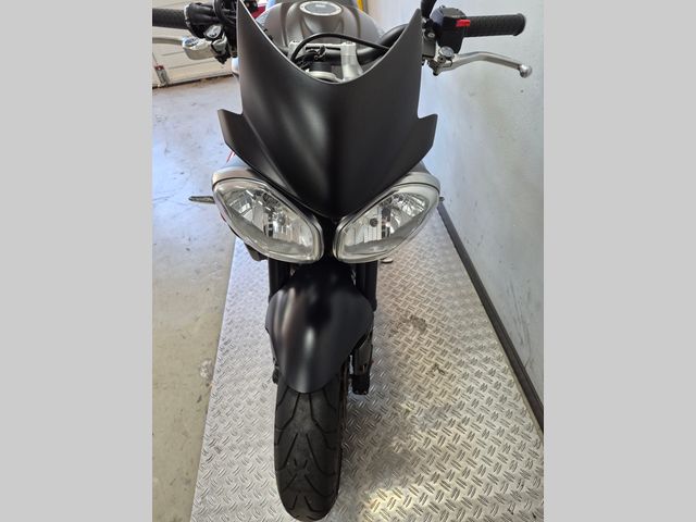 triumph - street-triple-r-abs