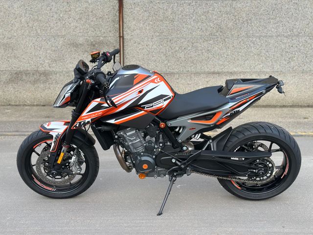 ktm - 790-duke