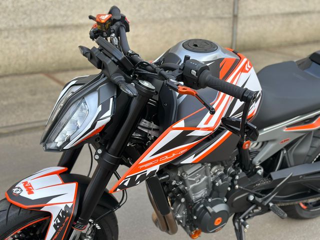 ktm - 790-duke