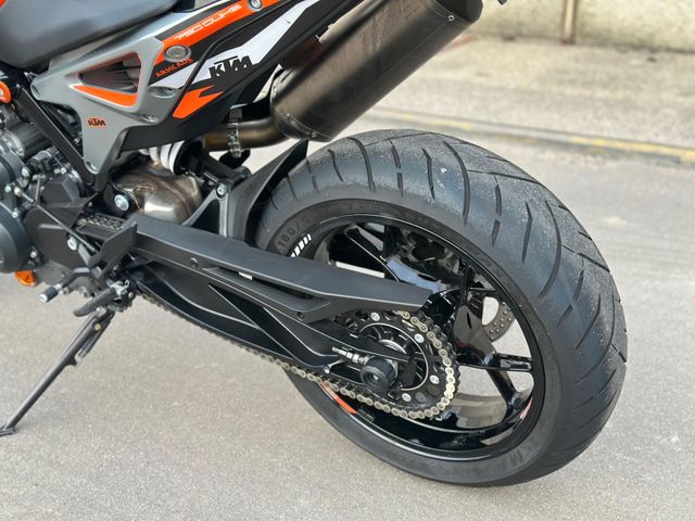 ktm - 790-duke