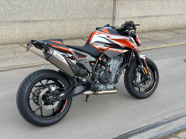 ktm - 790-duke