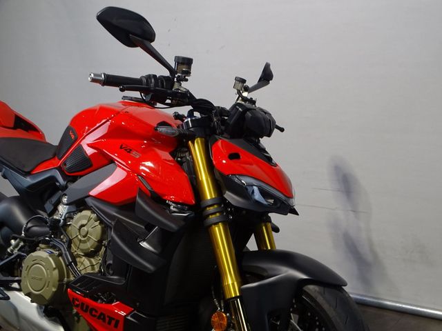 ducati - streetfighter-v4s