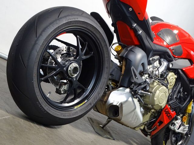 ducati - streetfighter-v4s