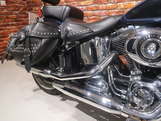 harley-davidson - heritage-softail-classic-flstc