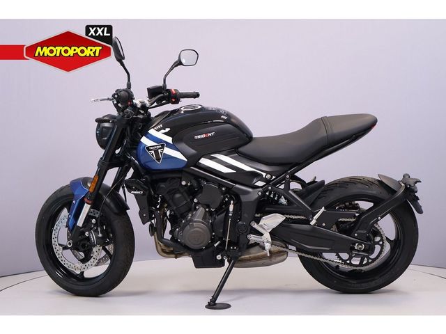 triumph - trident-660