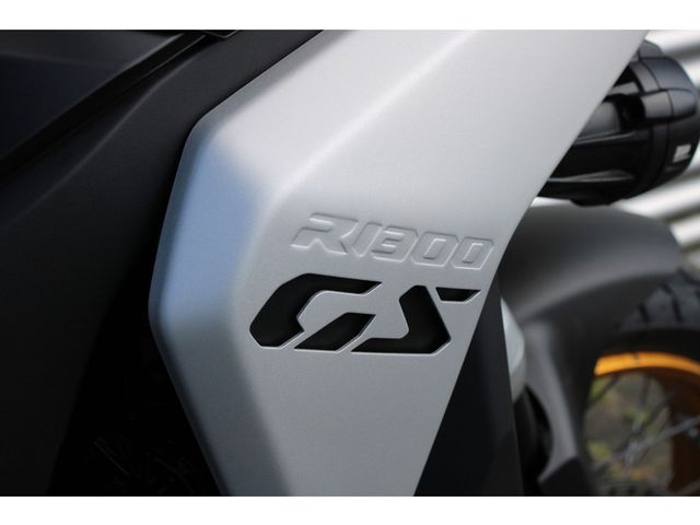 bmw - r-1300-gs