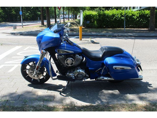 indian - chieftain