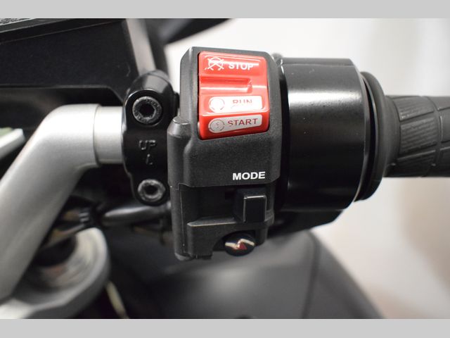 yamaha - fjr-1300