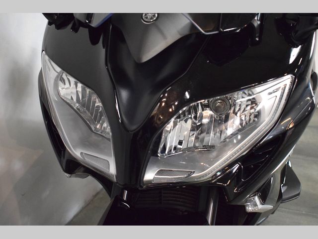 yamaha - fjr-1300
