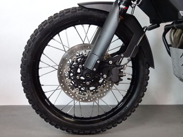 triumph - tiger-800-xcx