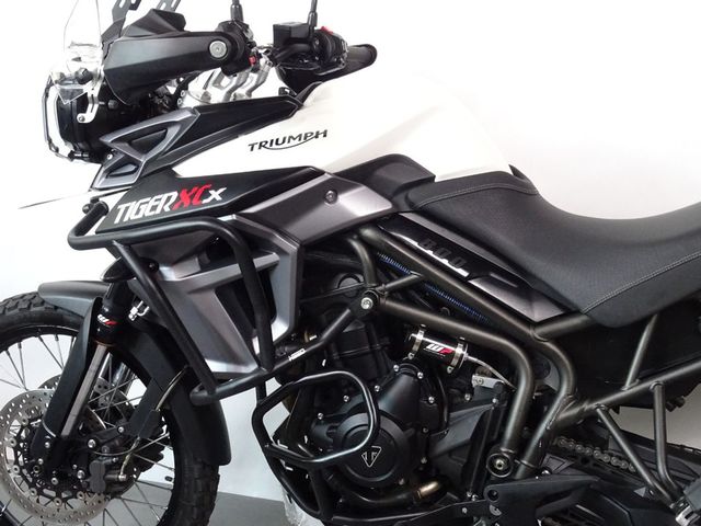 triumph - tiger-800-xcx