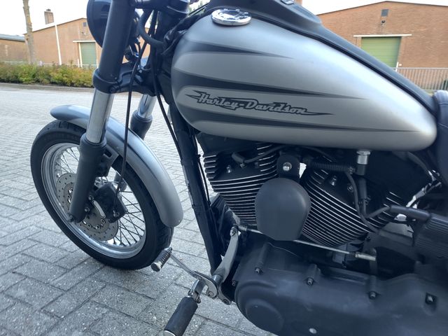 harley-davidson - street-bob-fxdb