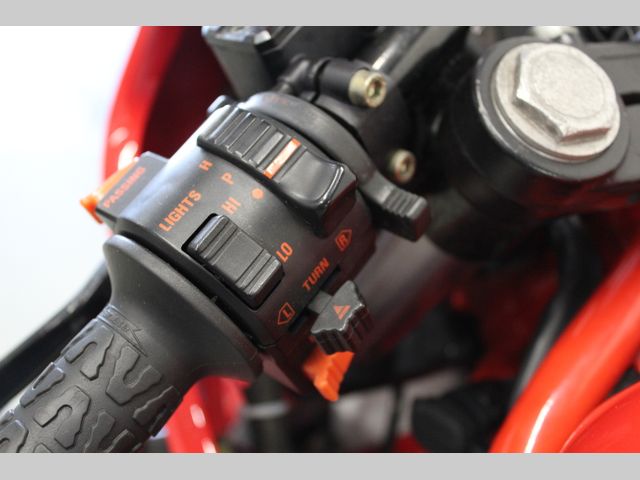 ducati - 900-ss