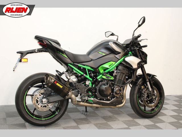 kawasaki - z900