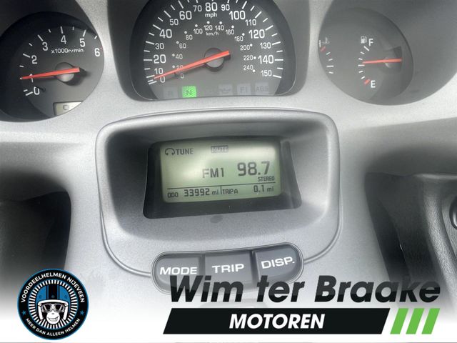 honda - gl-1800-goldwing-touring-deluxe