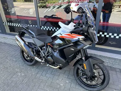 KTM 1390 SUPER ADVENTURE S – foto 2
