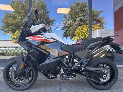 KTM 1390 SUPER ADVENTURE S – foto 4