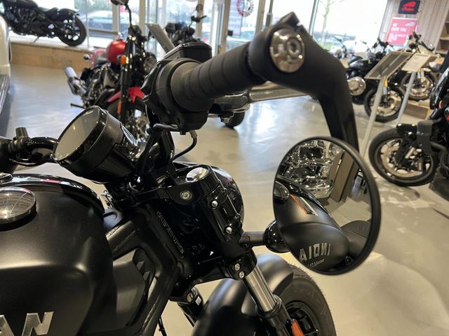 indian - scout-bobber-limited