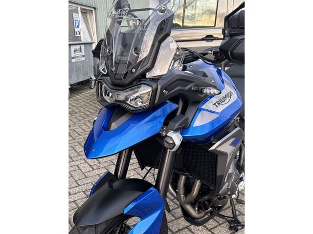 triumph - tiger-900-gt-pro