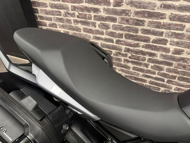 triumph - tiger-sport-660