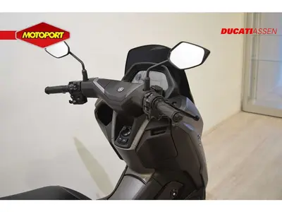 YAMAHA NMAX 155 – foto 4