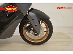Yamaha Nmax 155 Tech MAX 2026 nieuw – foto 6 van 14