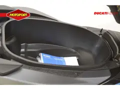 Yamaha Nmax 155 Tech MAX 2026 nieuw – foto 12 van 14