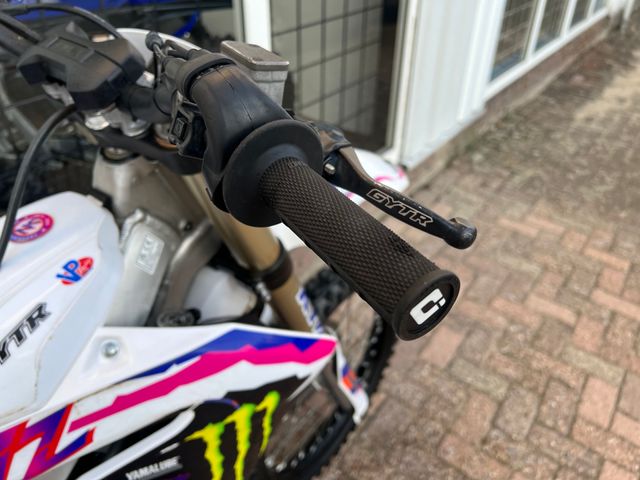 yamaha - yz-250-f-60th-anniversary