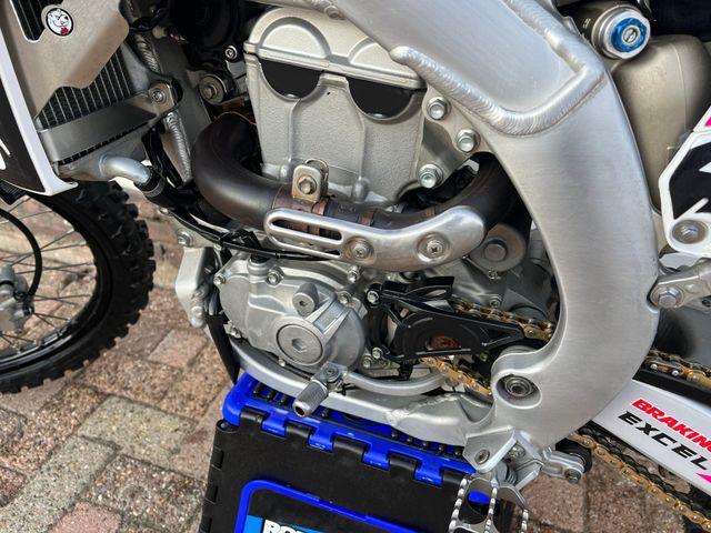 yamaha - yz-250-f-60th-anniversary