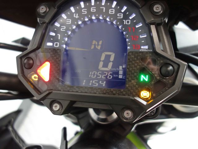kawasaki - z900
