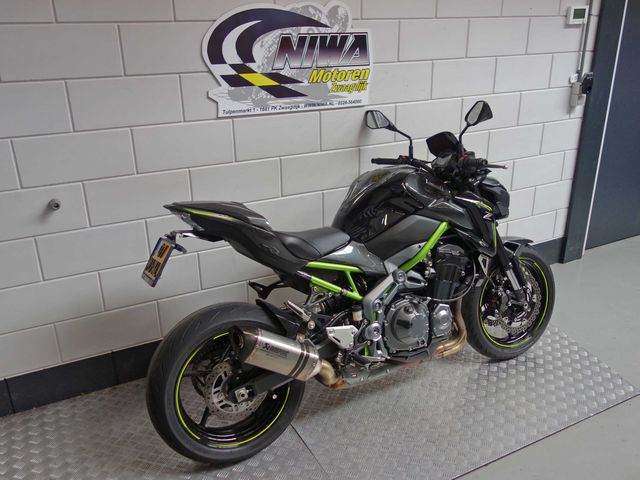 kawasaki - z900