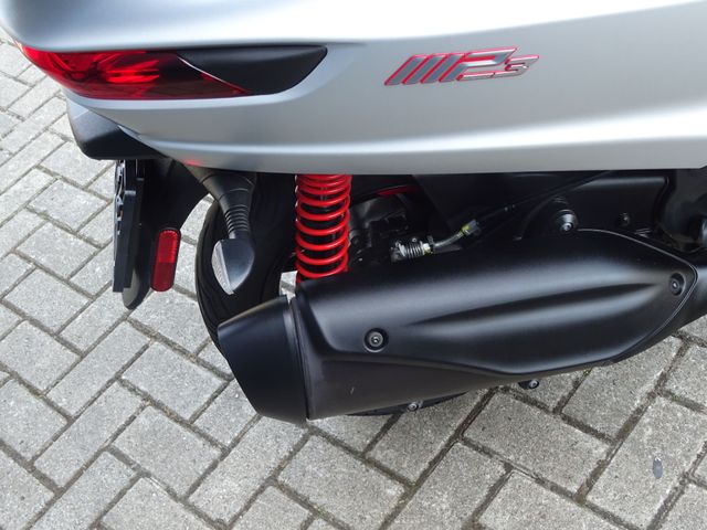 piaggio - mp3-400-hpe-sport