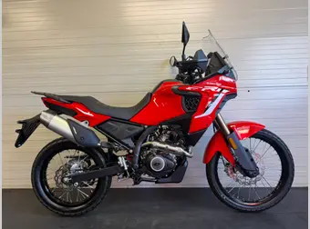 Qjmotor SRT 125 DX 2026 nieuw