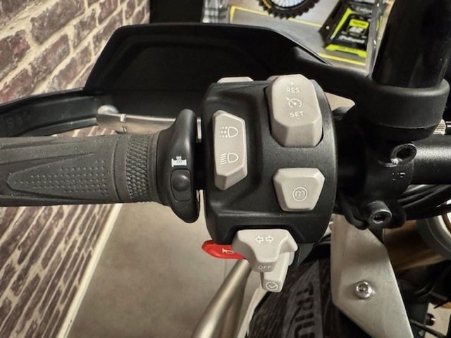 triumph - tiger-900-rally-pro