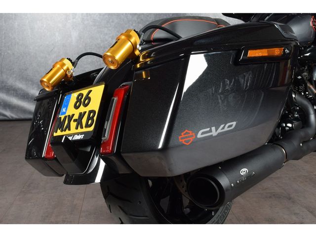 harley-davidson - street-glide-cvo-flhxse