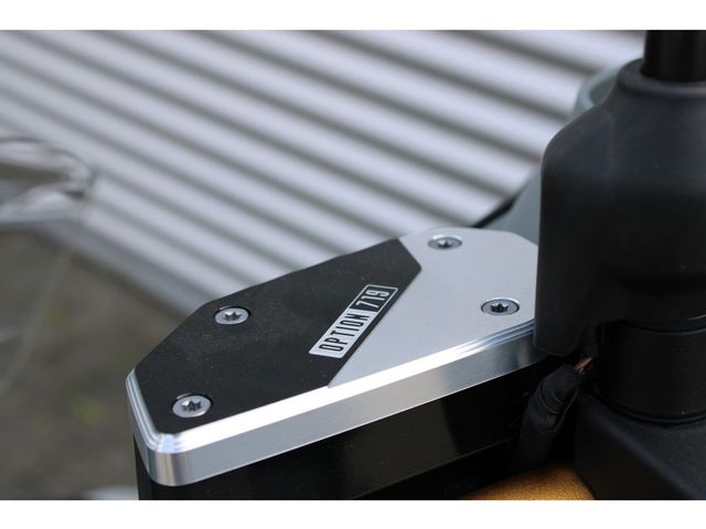 bmw - r-1300-gs-adventure