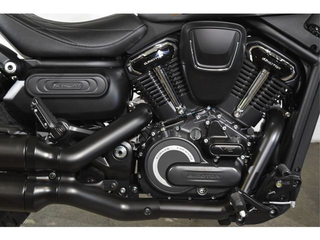 QJMOTOR - srv-600-v