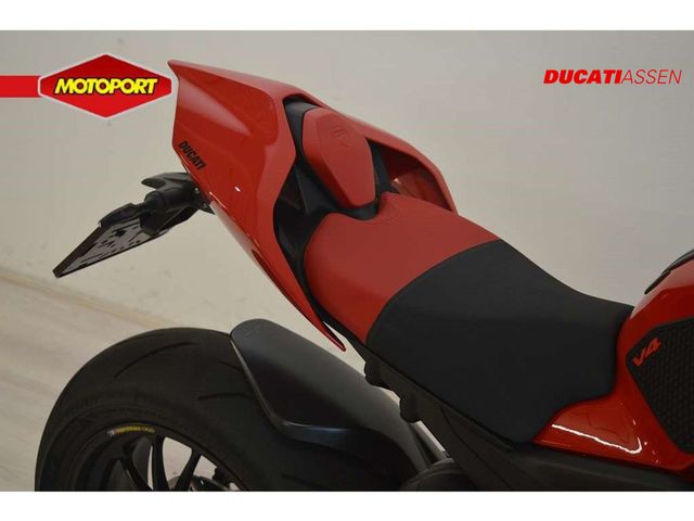 ducati - streetfighter-v4s