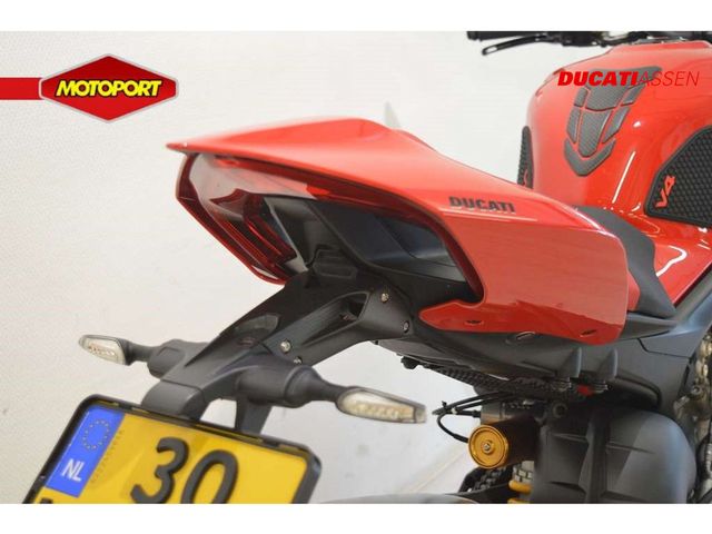 ducati - streetfighter-v4s