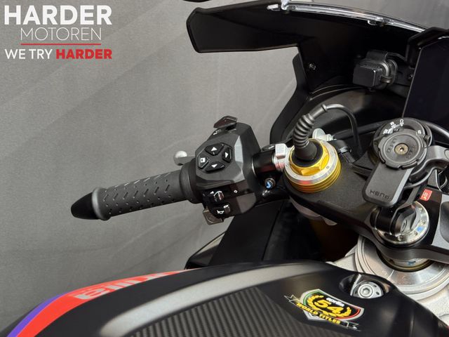 aprilia - rsv-4-factory