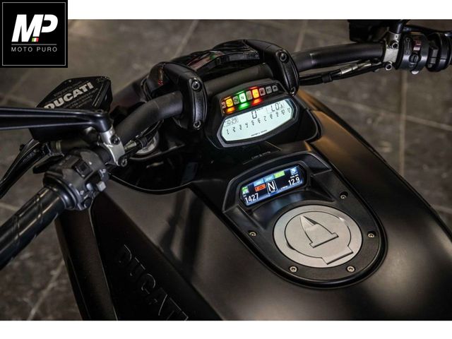 ducati - diavel