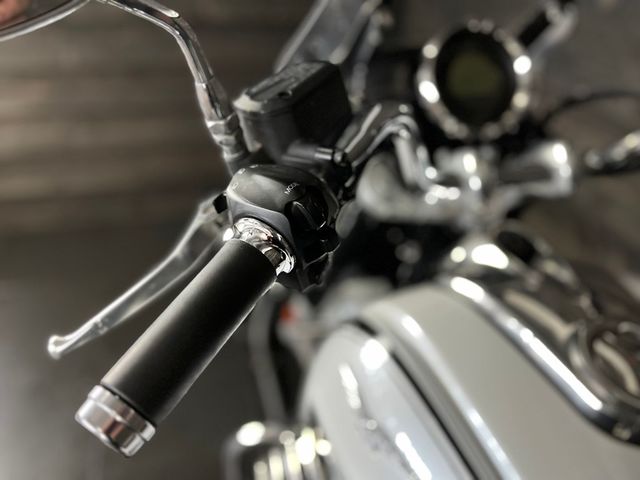 moto-guzzi - california-1400-touring-abs